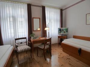 Double Room for Single Use room in Hotel Martha Dresden