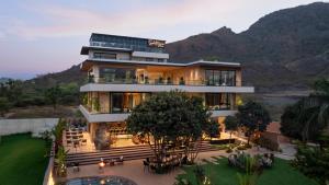 SaffronStays Solitaire Villa
