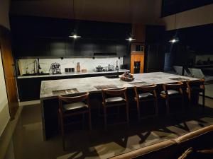 Black Sands Villas Caliana Beachfront