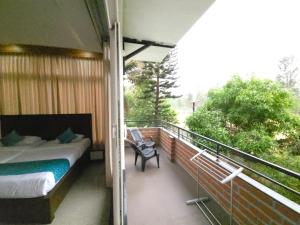 Mazra Retreat
