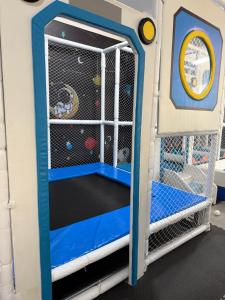 Unique and Stylish 2 BDRM with pool,gym,restaurant at Alina Harbour Kilimani