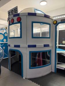 Unique and Stylish 2 BDRM with pool,gym,restaurant at Alina Harbour Kilimani