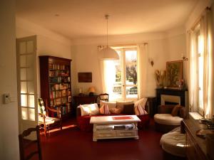 Chez Firmin- maison de ville et jardin