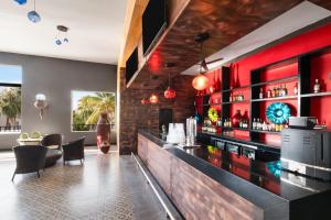 Grand Decameron Los Cabos, A Trademark All-Inclusive Resort