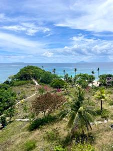 Om Namasté Beachhouse and Cottages