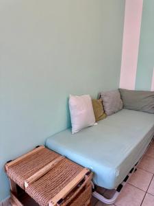 AppArt 21 artistic beach apartment