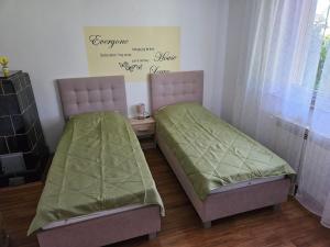 Apartments Amalia - Two Bedroom Apartment with Terrace