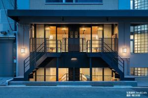 ゼニヤインウエホンマチ 102