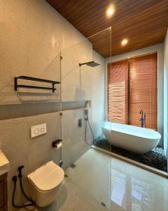 Ocean Breeze Villa - 3 BR ocean view