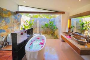 Villa R331 Forest Dai Lai Resort