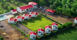 Vanray Farm And Resort