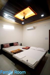 Basant Niwas Peaceful Stay Dayal Bagh Agra