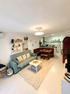 Dehesa de Campoamor 6