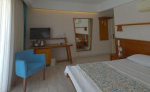 Dedeminn Marina Hotel