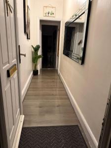 Cowper St - Modern 3 Bedroom House - For Families - Contractors - Tourist - Amazon Prime