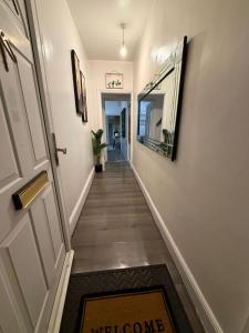 Cowper St - Modern 3 Bedroom House - For Families - Contractors - Tourist - Amazon Prime