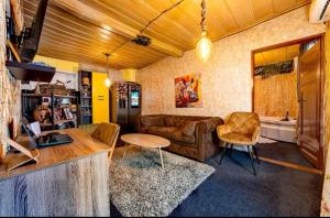 Veliko Tarnovo-Centur-Vintage House-Jacuzzi in the room-Private Garden