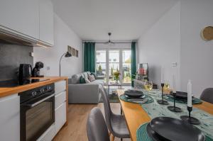 Lumina I 2BR Apartment with Patio I Parking I near ZOO
