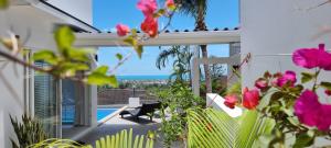 Villa Paradise, Pool and Sea View
