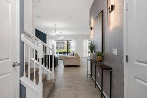 10 Bedrooms9 Bathrooms Paradiso Grande 6170 HS