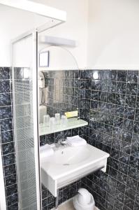 Hotels Citotel Hotel Cesar : photos des chambres