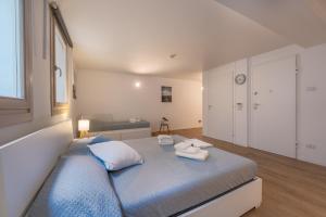 Luxury Apartment with Pool & Private Garden