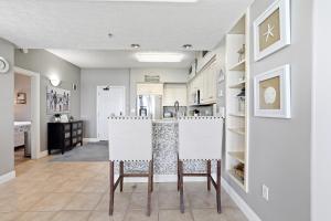 Relaxing Beachfront Condo with Beach Access - Unit 1603