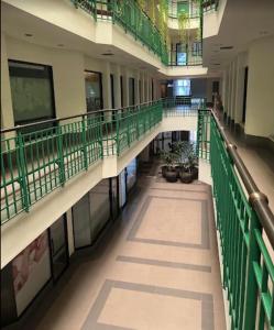 2BR Duplex in central Chitlom