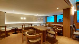 Marwin Monique Hotel