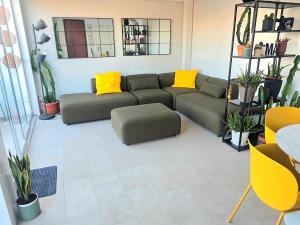 Navigli-Bocconi roof terrace apartment