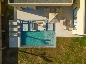 Villa prestige, 3 chambres, piscine chauffée avec salon