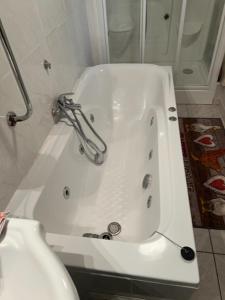 chambre dhôte calme, a 2 mètres du centre ville