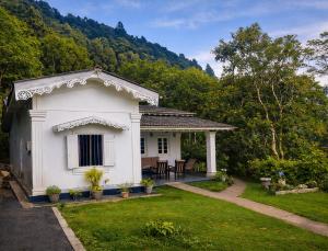 Hill House Haldummulla