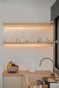 Luaz Naxian Living 2