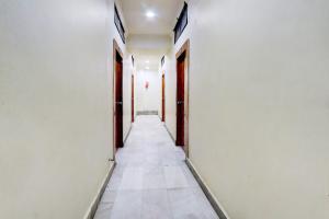 Hotel O Hotel New Hitech Inn