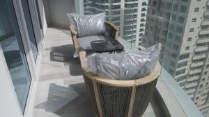 Amazing New 2BDR High View, Rooftop Infinity Pool