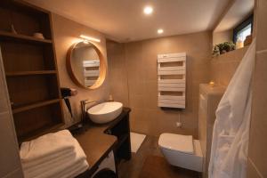 LImpasse en Duo, appartement cosy 2 personnes avec SPA extérieur privé