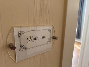 Stadtpalais Belle Etage - historische Villa für 2-8 Pers, 4 SZ, Garage mit E-Ladesäule, nahe Theater und Soletherme