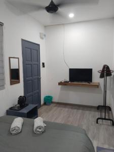 Dsemporna Homestay
