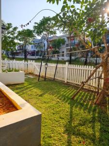 Village Novaworld Phan Thiet, spacious garden and yard