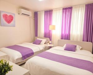 Stay Young #3 Rooms # 5 Beds # Line 2 Line 5 Yeongdeungpo-gu Office Station #Hongdae # Yeouido