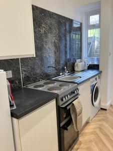 Super, One Bed flat Selkirk