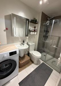 Your Home Away From Home with CITYVIEW , NETFLIX