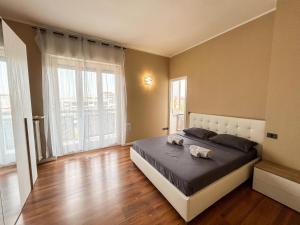 SkyLoft Bergamo - Attico Chic con Panorama Unico