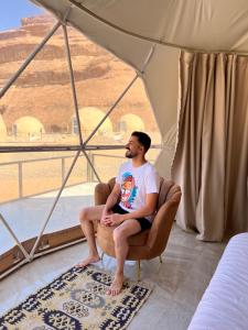 RUM lUXURY CAMP