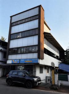 LJ Plaza Fully Furnished 1BHK Apartment, AC