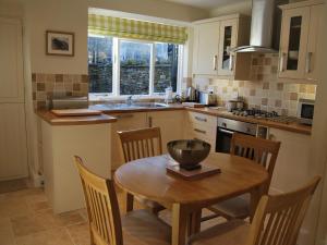 Bonnie Cottage