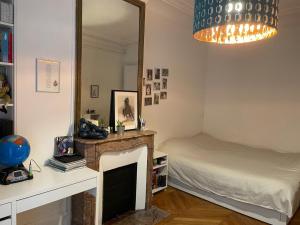 Grand Appartement à 2 pas des Champs Elysées