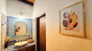 La Casita de Salta - Dpto 3 para 5 personas con balcon al jardin - Tu descanso en el norte empieza aquí