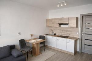 6-Moderný apartmán v centre 1 min od Hlavnej ulice